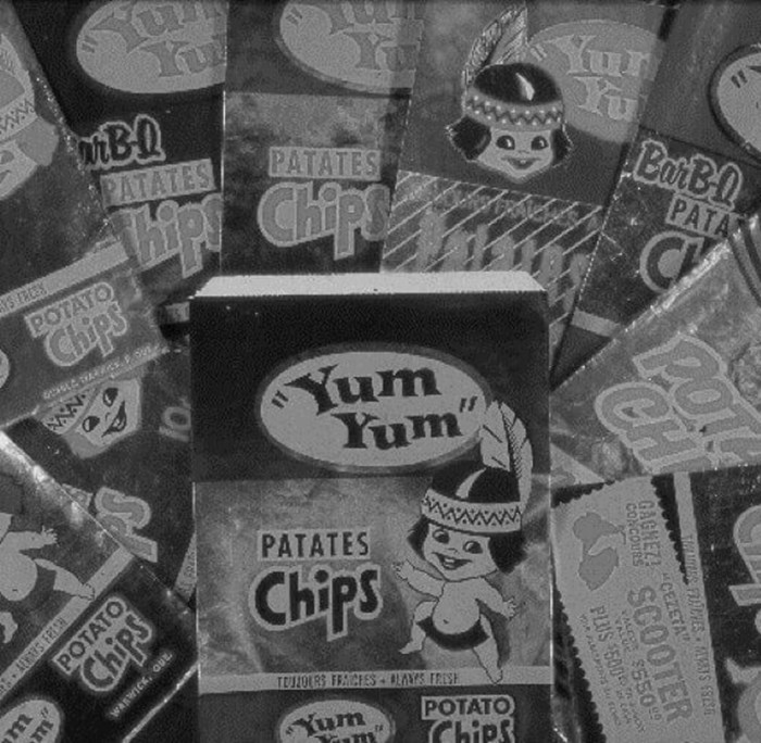 Emballage original des chips Yum Yum en 1959